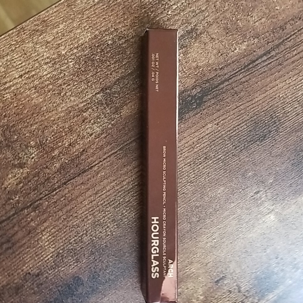 Arch micro sculpting brow pencil